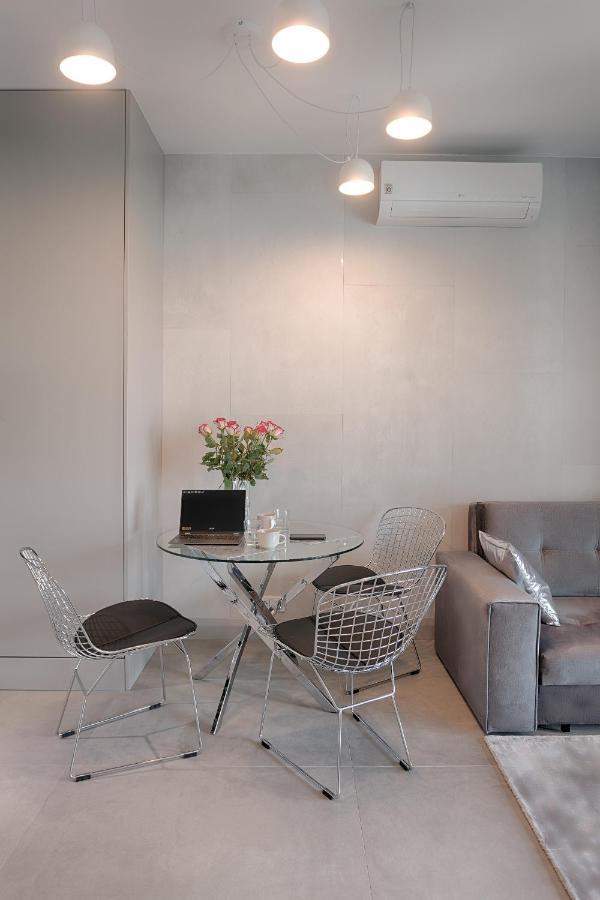 Mennica Residence Luxury Location Warsaw Exterior photo