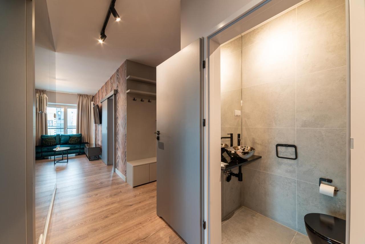 Mennica Residence Luxury Location Warsaw Exterior photo